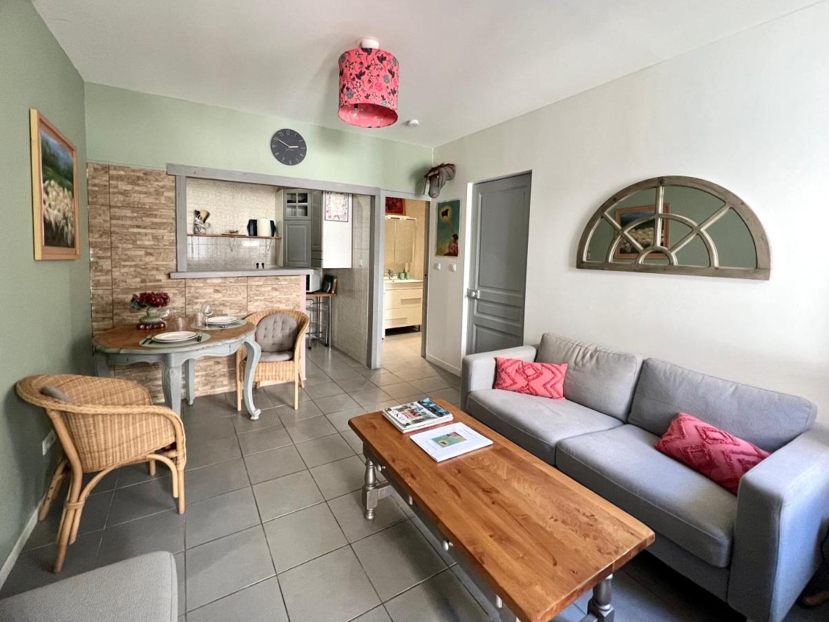 La Courette - T2 Plus Parking Gratuit Nimes Exterior photo