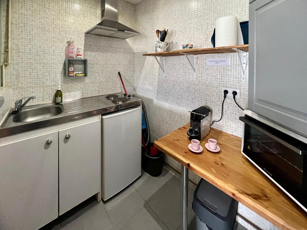 La Courette - T2 Plus Parking Gratuit Nimes Exterior photo